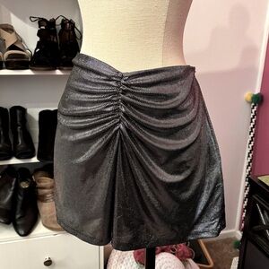 Black & silver stretch mini